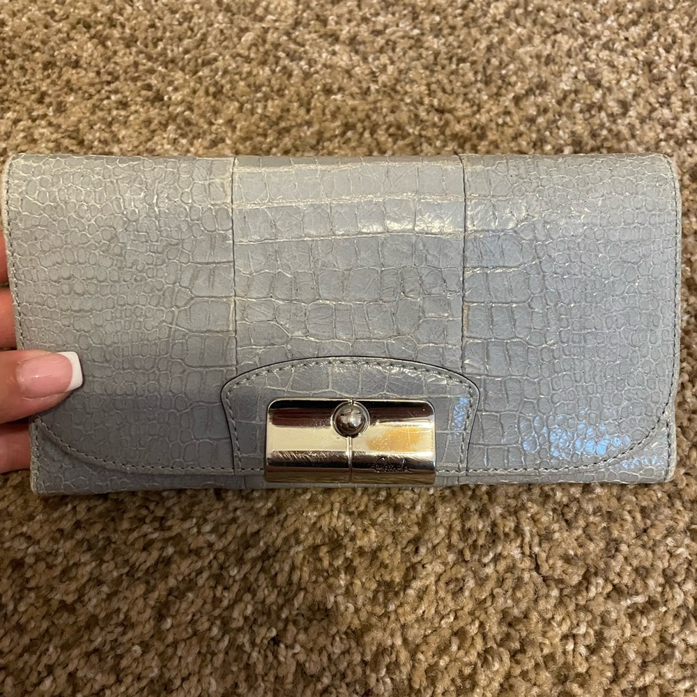 GUC vintage coach wallet